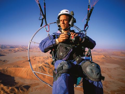 Steinmetz first scouted the seaweed farms of Bali, Indonesia, with Google Earth, “but when you are there, it’s always a surprise as you see people on the land (or on the water) and how they interact with it. It’s also more 3D, from the oblique perspective of the camera and, in this case, reflections.” He calls seaweed harvesting “a real bright spot in aquaculture because you’re growing food in a very sustainable way.”